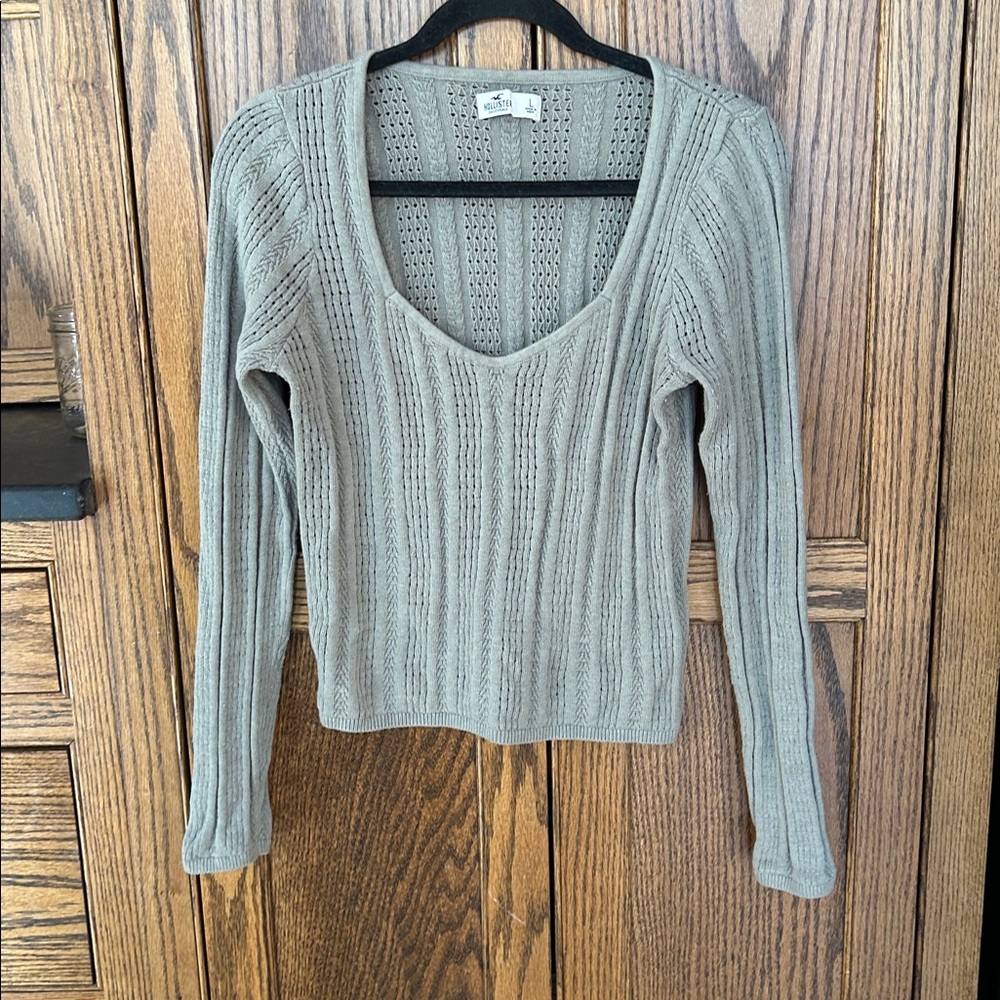Hollister Long sleeve Crochet Square neck sweater Large‎